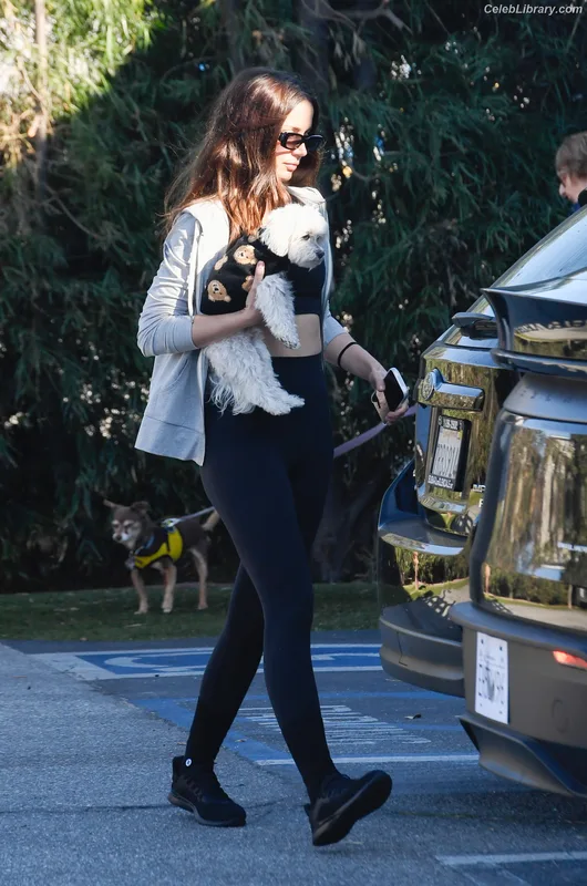 Ana de Armas photo 23 of 3418