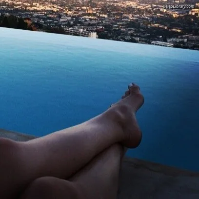 Ana de Armas photo 3 of 3418
