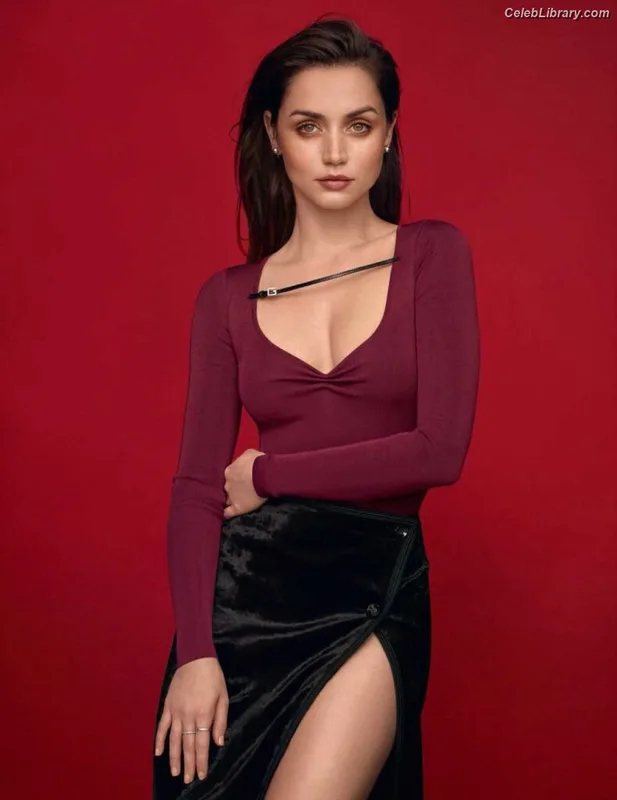 Ana de Armas photo 16 of 3418