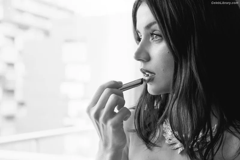 Ana de Armas photo 21 of 3418