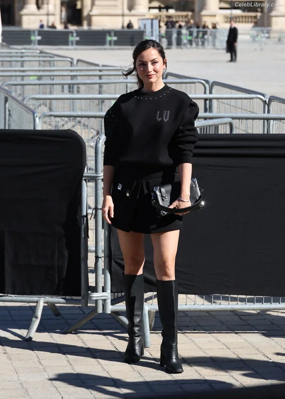Ana de Armas photo 22 of 3418