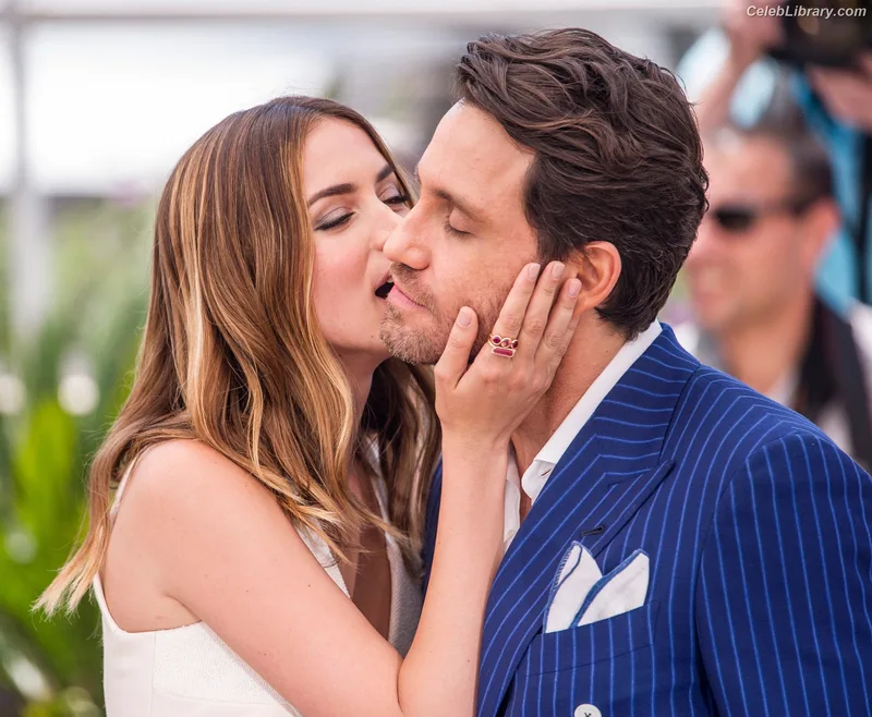 Ana de Armas photo 14 of 3418