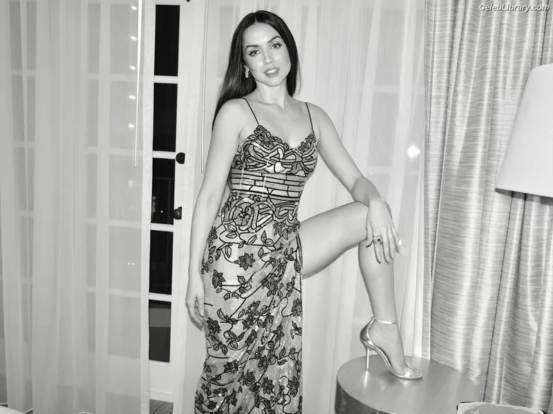 Ana de Armas photo 19 of 3418
