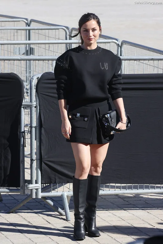 Ana de Armas photo 13 of 3418