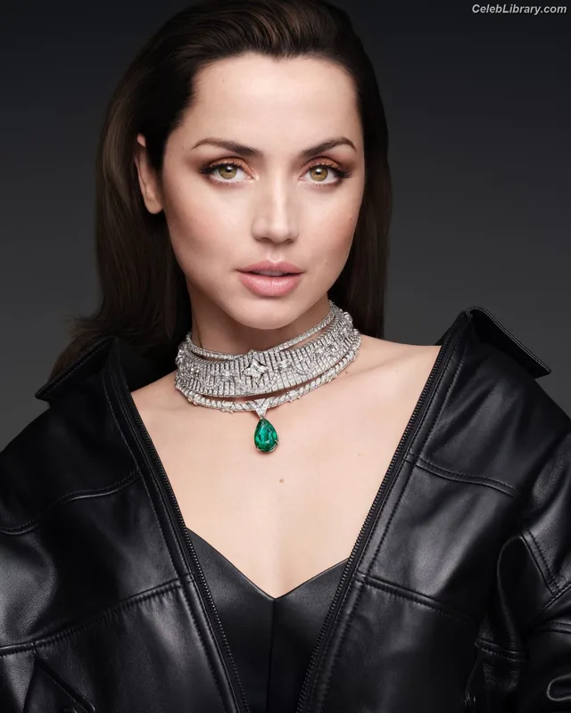 Ana de Armas photo 21 of 3418