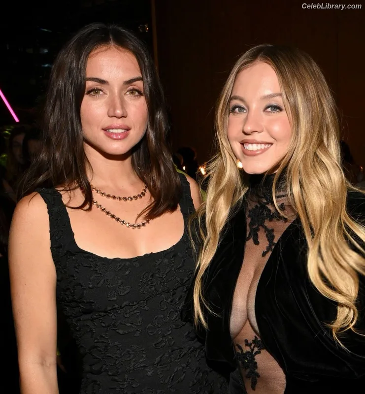 Ana de Armas photo 6 of 3418