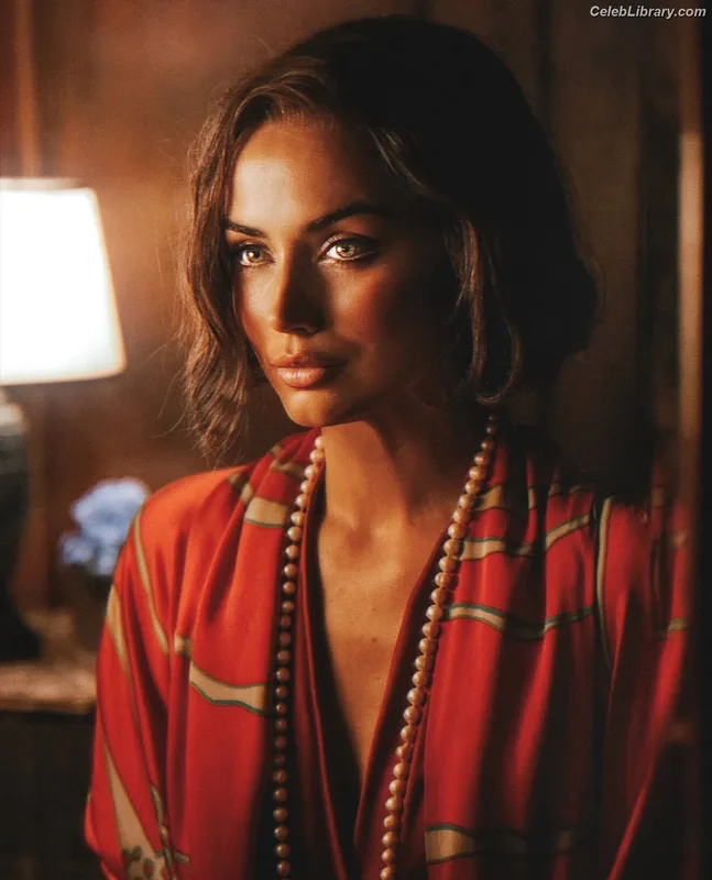Ana de Armas photo 20 of 3418