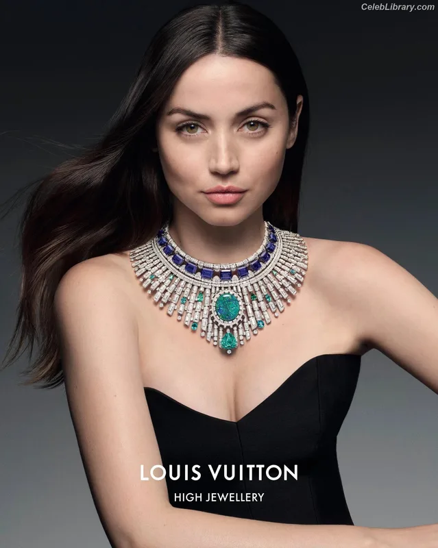 Ana de Armas photo 20 of 3418