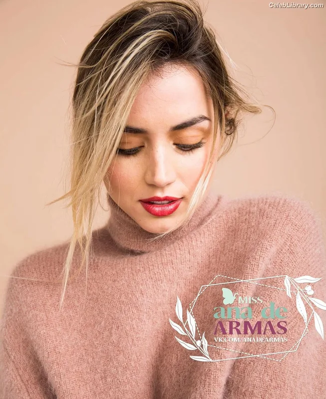 Ana de Armas photo 18 of 3418