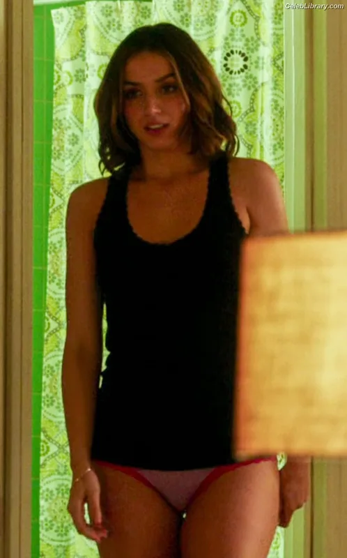 Ana de Armas photo 14 of 3418