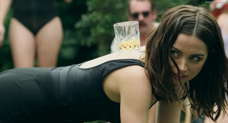Ana de Armas photo 12 of 3418