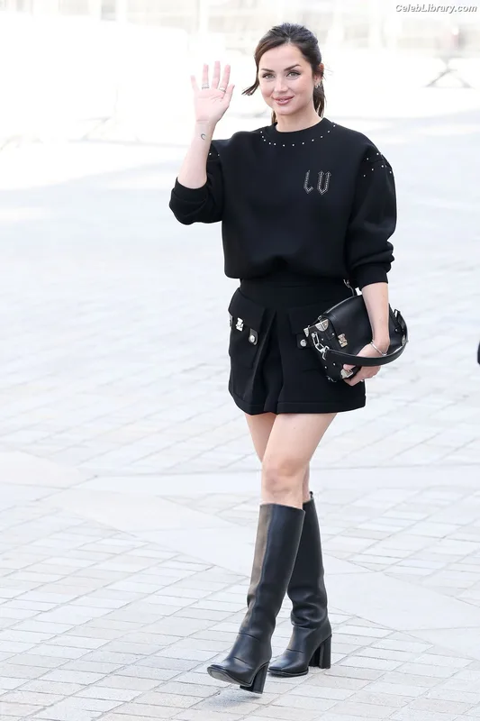 Ana de Armas photo 13 of 3418