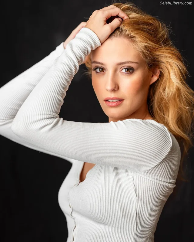 Ana Garcés photo 8 of 76
