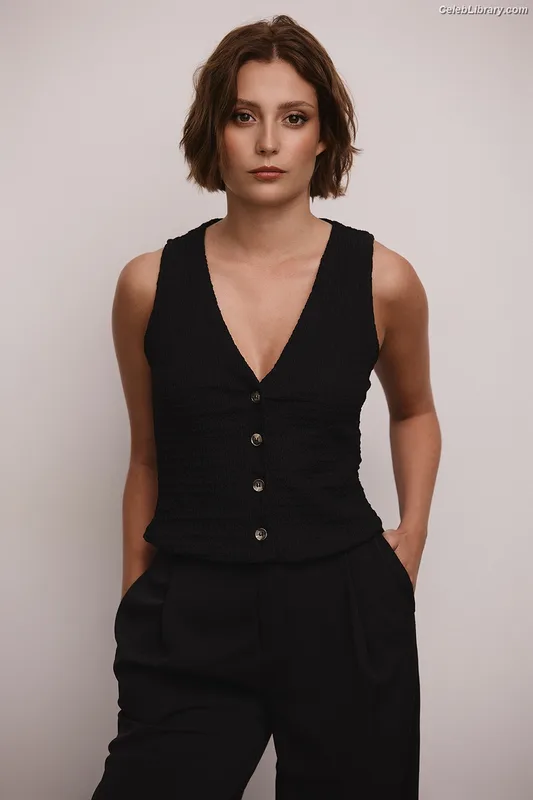 Ana Garcés photo 18 of 76