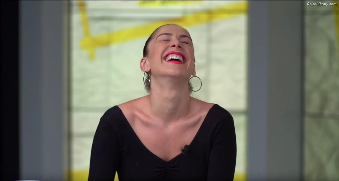 Ana Kasparian photo 7 of 213
