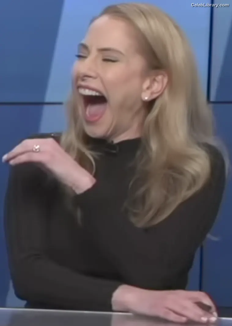 Ana Kasparian photo 16 of 213