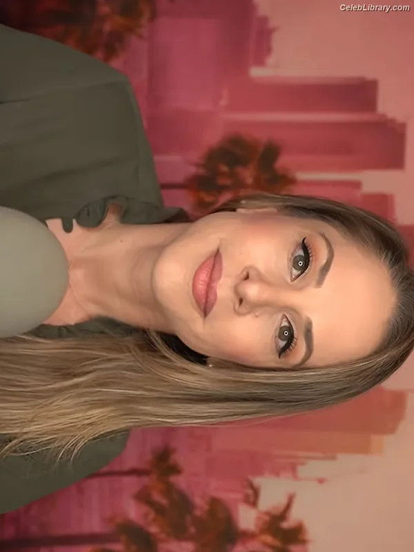 Ana Kasparian photo 16 of 214