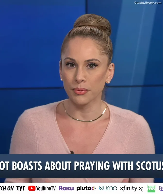 Ana Kasparian photo 21 of 214