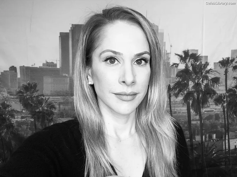 Ana Kasparian photo 8 of 214