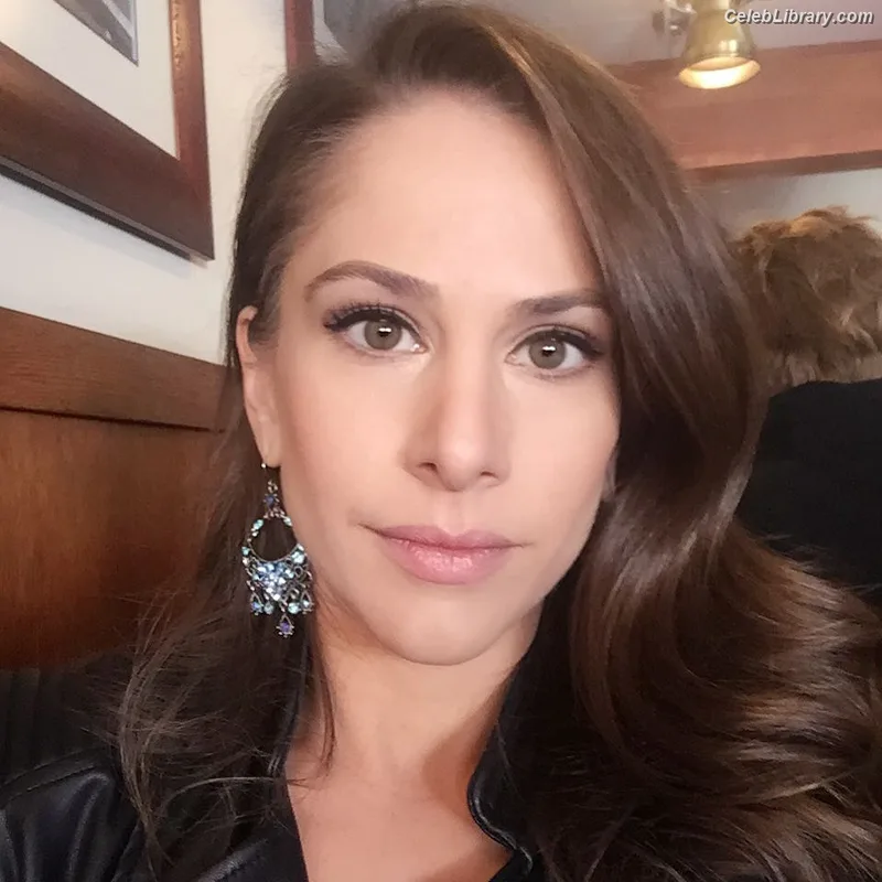 Ana Kasparian photo 13 of 214
