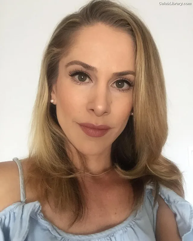 Ana Kasparian photo 1 of 214