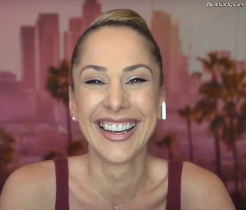 Ana Kasparian photo 6 of 214