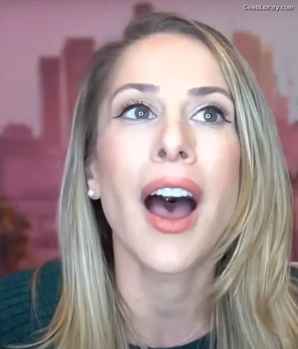 Ana Kasparian photo 8 of 214