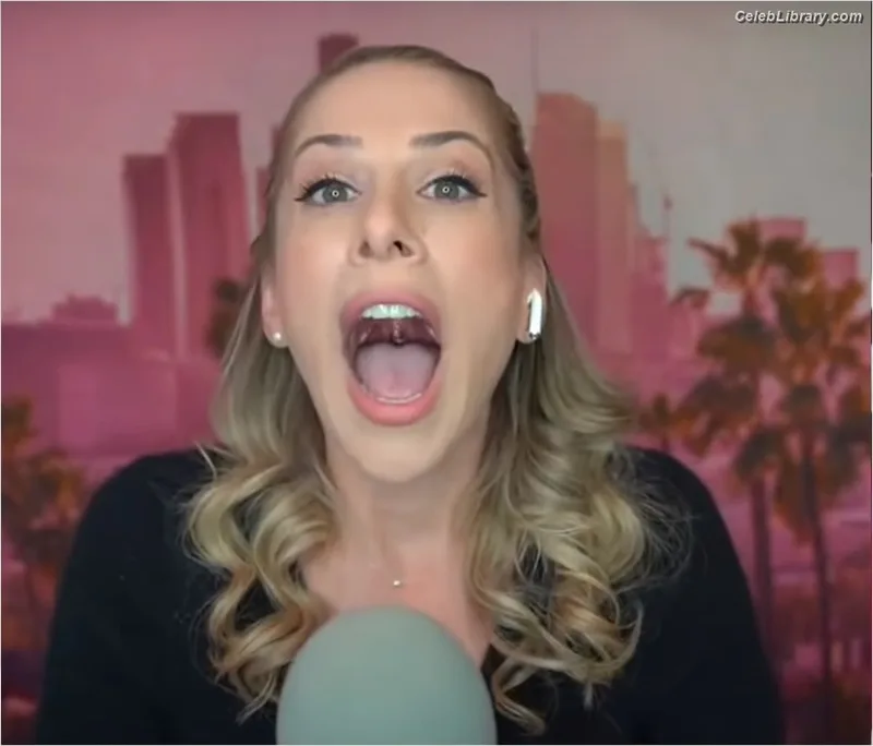 Ana Kasparian photo 8 of 214