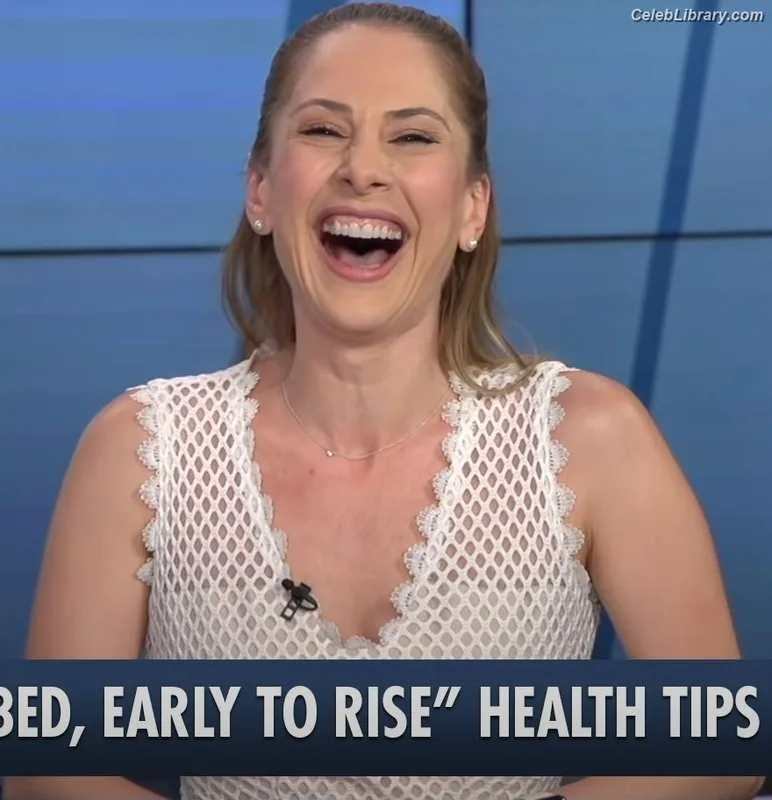 Ana Kasparian photo 8 of 214