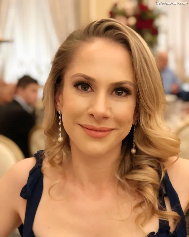 Ana Kasparian photo 1 of 214