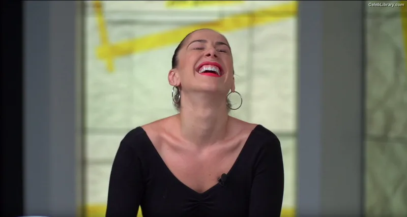 Ana Kasparian photo 7 of 214