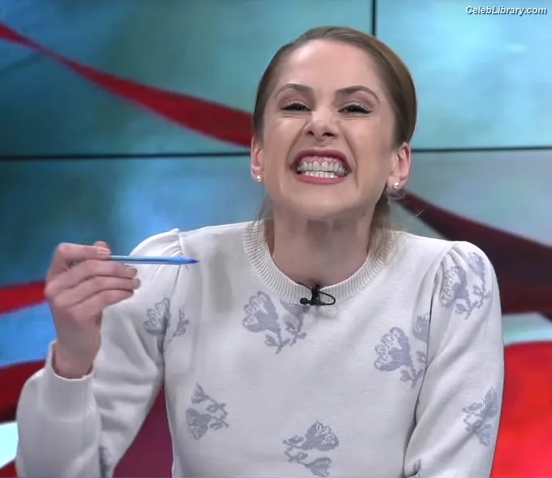 Ana Kasparian photo 13 of 214
