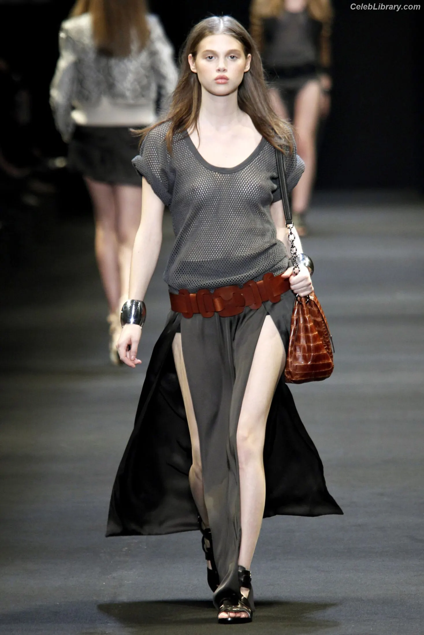 Anaïs Pouliot photo 19 of 23