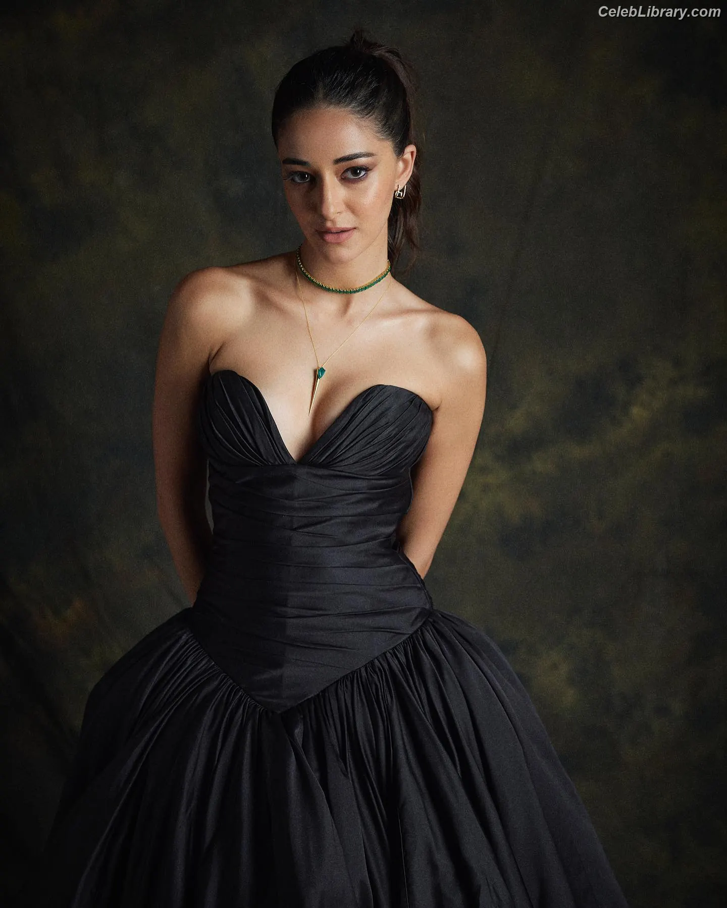 Ananya Pandey photo 8 of 292