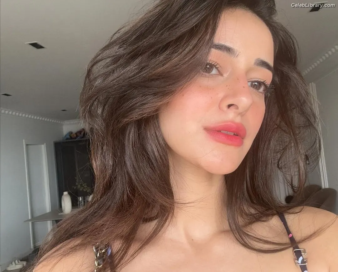 Ananya Pandey photo 9 of 292