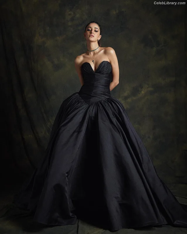 Ananya Pandey photo 9 of 293