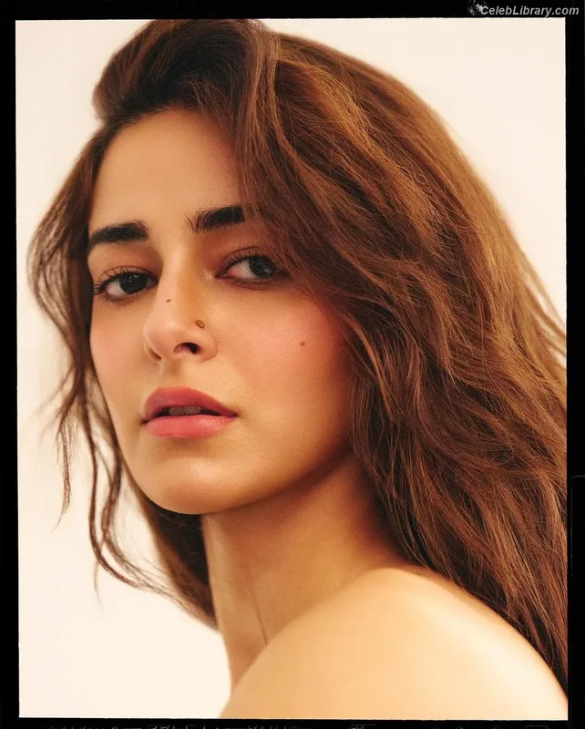 Ananya Pandey photo 8 of 293