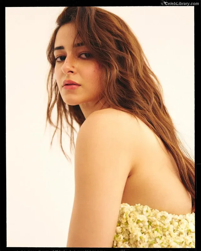 Ananya Pandey photo 10 of 293