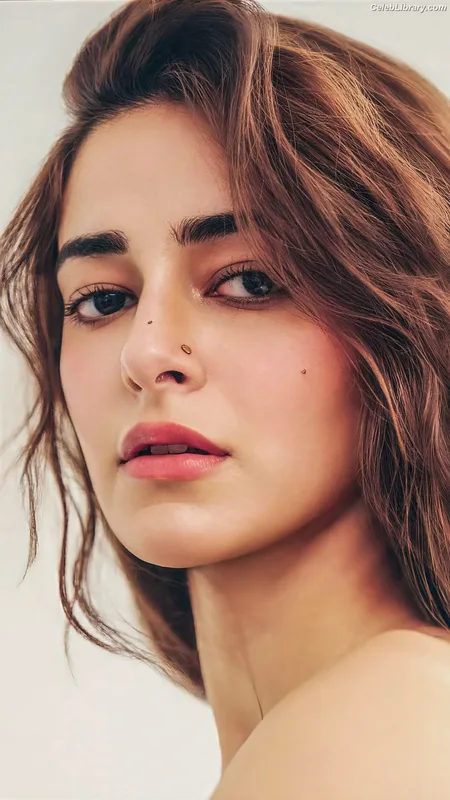 Ananya Pandey photo 5 of 293