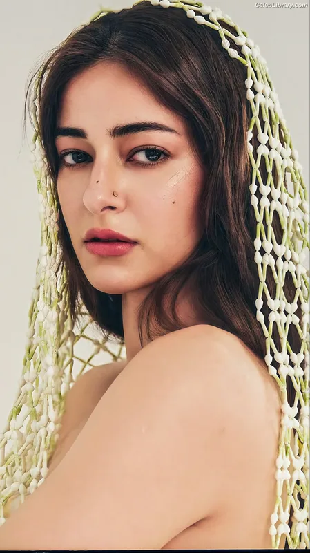 Ananya Pandey photo 7 of 293