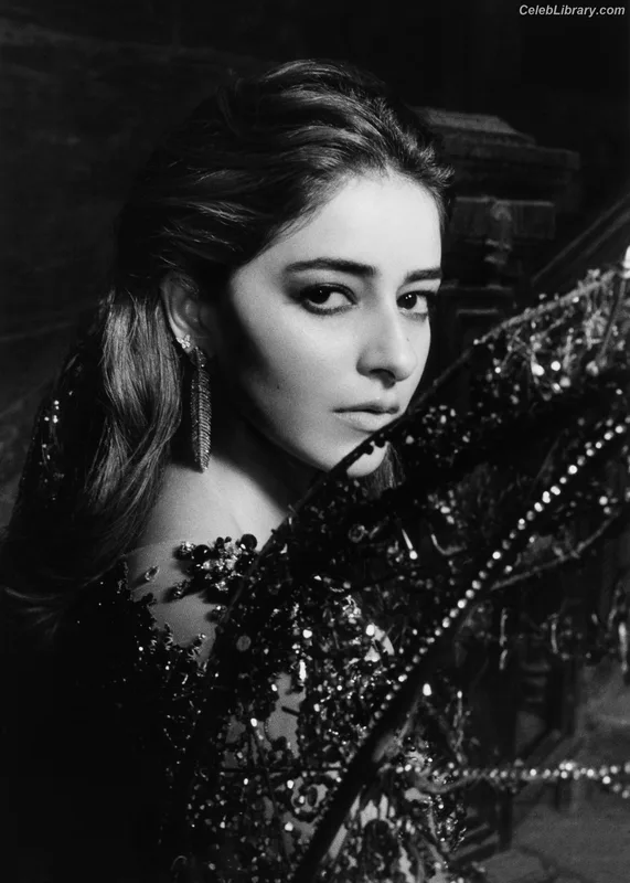 Ananya Pandey photo 6 of 293