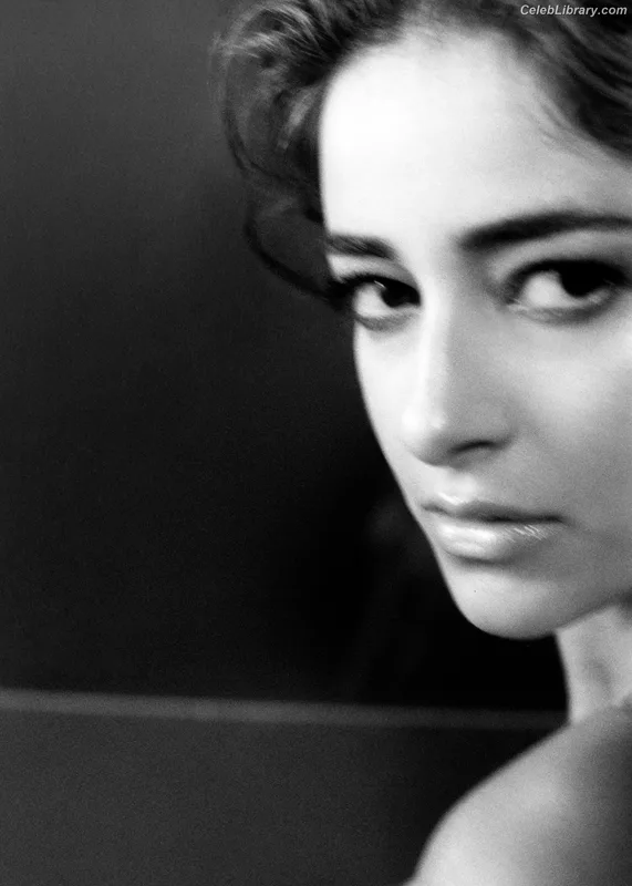 Ananya Pandey photo 7 of 293