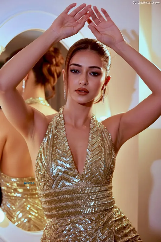 Ananya Pandey photo 20 of 293