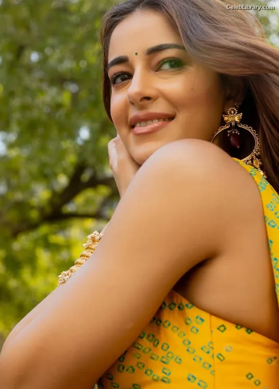 Ananya Pandey photo 5 of 293