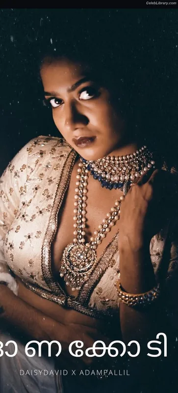 Anarkali Marikar photo 10 of 121