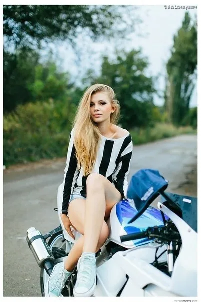 Anastasiya Ukolova photo 9 of 50