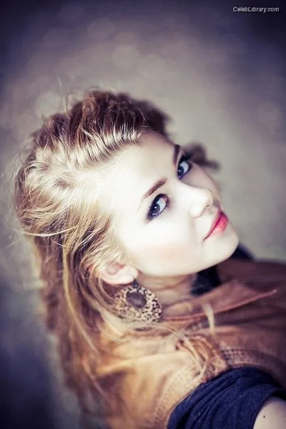 Anastasiya Ukolova photo 15 of 50