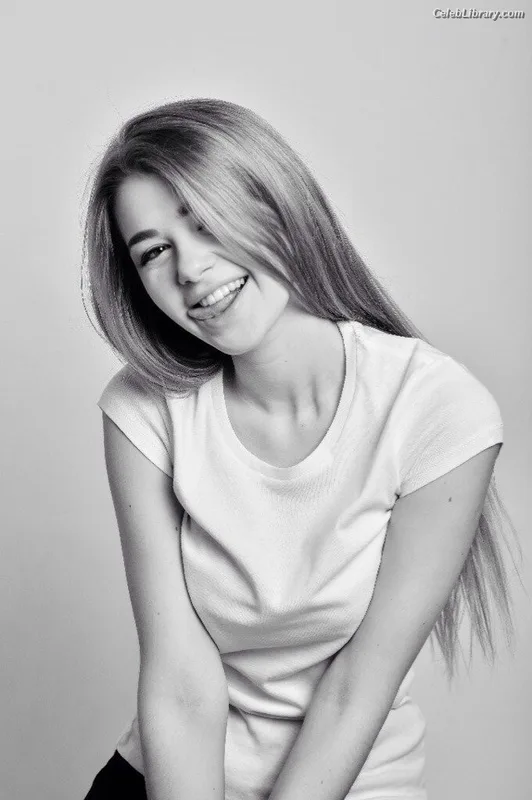 Anastasiya Ukolova photo 22 of 50