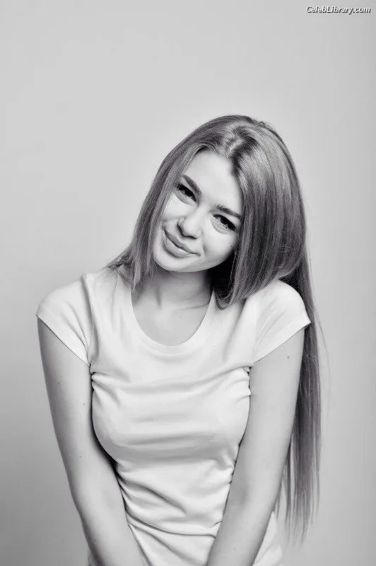 Anastasiya Ukolova photo 1 of 50