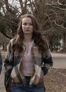 Andi Matichak photo 4 of 53